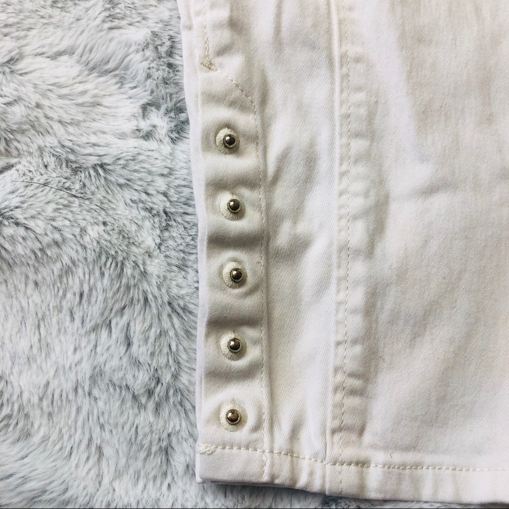 WHBM The Skimmer White Pant Stud Detail